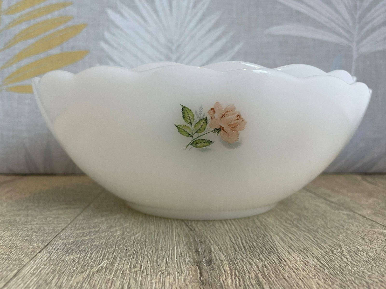 Arcopal Pink Rose Nesting Bowl Set   French Milk Glass Petal Salad Bowl Set photo 54.0