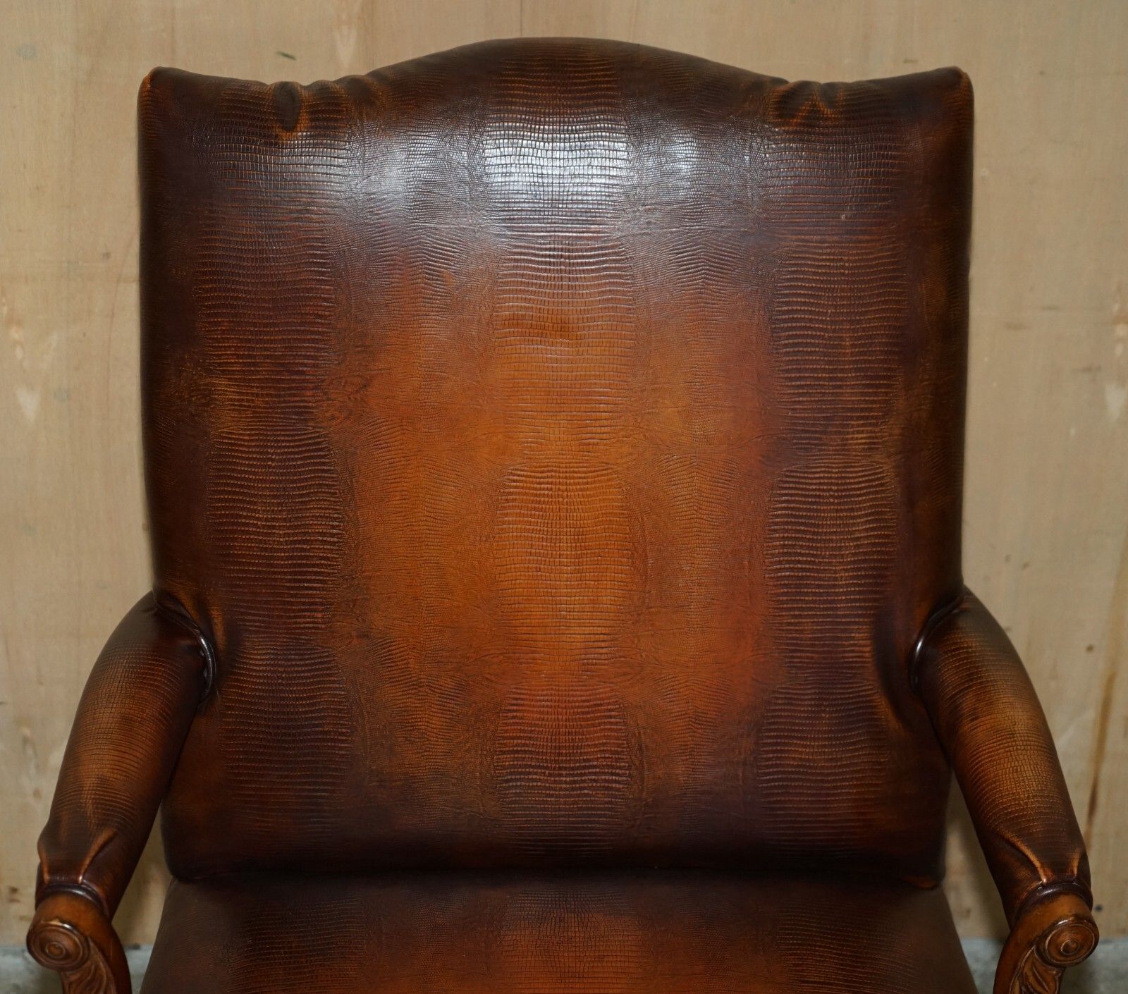 Pair Of Councill USA Brown Crocodile Alligator Leather Claw & Ball Armchairs photo vinterior