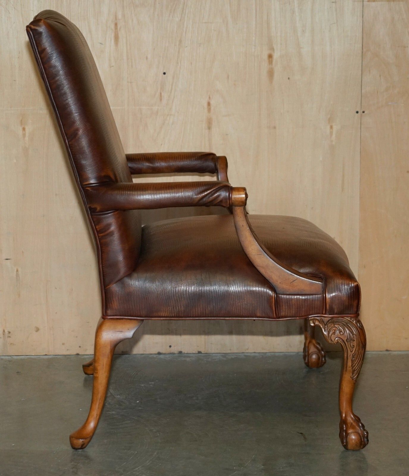 photo vintage Pair Of Councill USA Brown Crocodile Alligator Leather Claw & Ball Armchairs