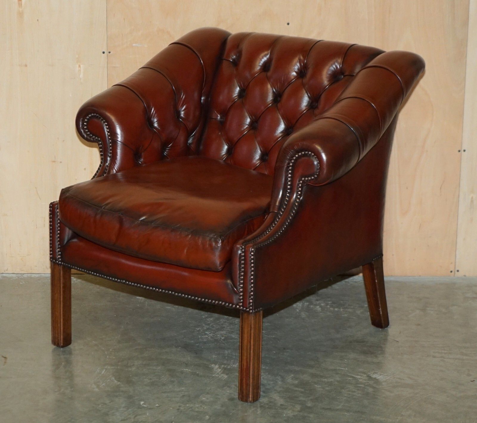 Fine Pair Of Restored Chesterfield Lutyens Viceroy Brown Leather Club Armchairs photo furniture