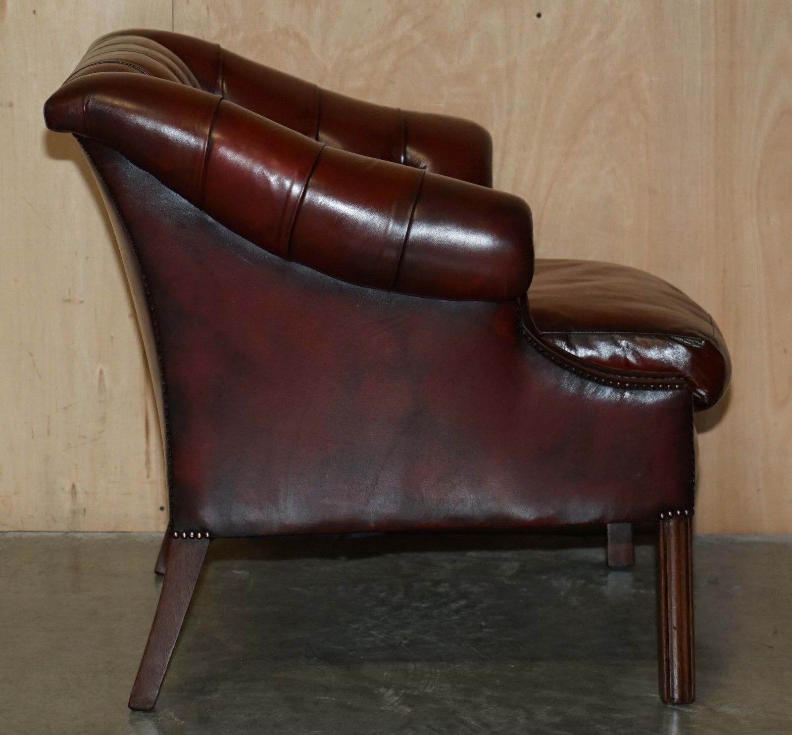 Furniture Fine Pair Of Restored Chesterfield Lutyens Viceroy Brown Leather Club Armchairs photo