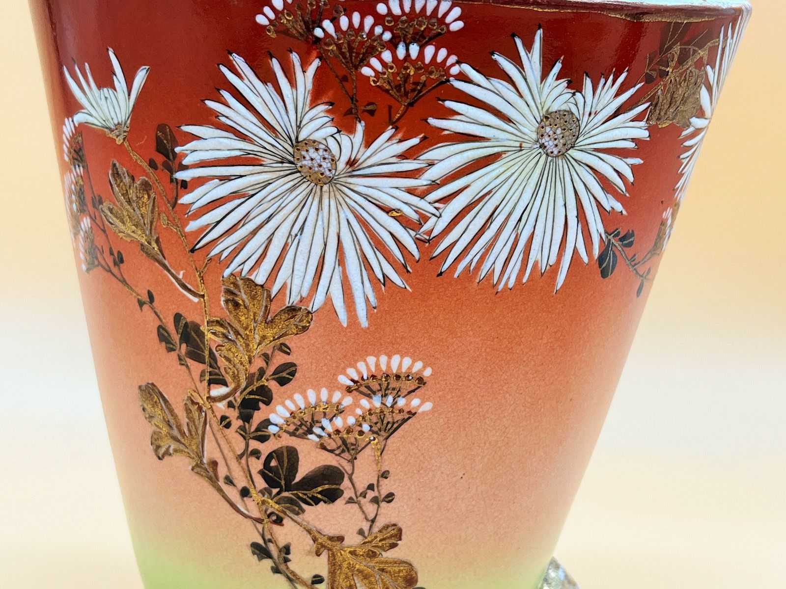 Stunning Large Antique Meiji Period Satsuma Hand Painted Temple Jar. Signed. photo buy