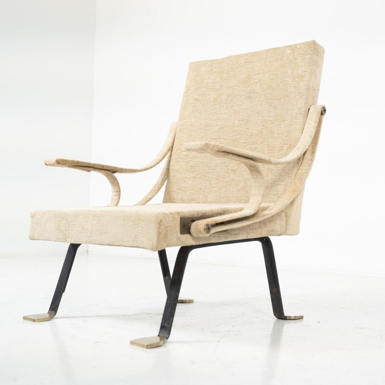 Digamma Armchair By Iganzio Gardella, 1960s – Original Edition photo vintage