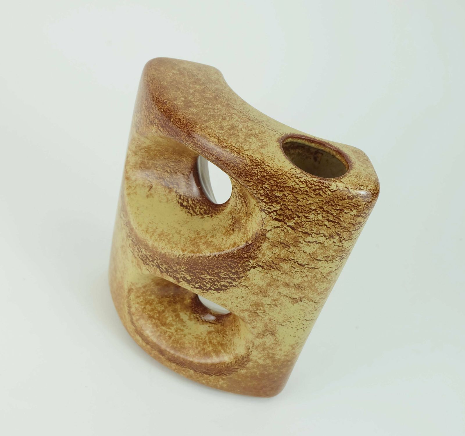 Very Beautiful Sculptural Bertoncello Italy Ceramic Vase Roberto Rigon 1970s Model 911 photo Home Decor