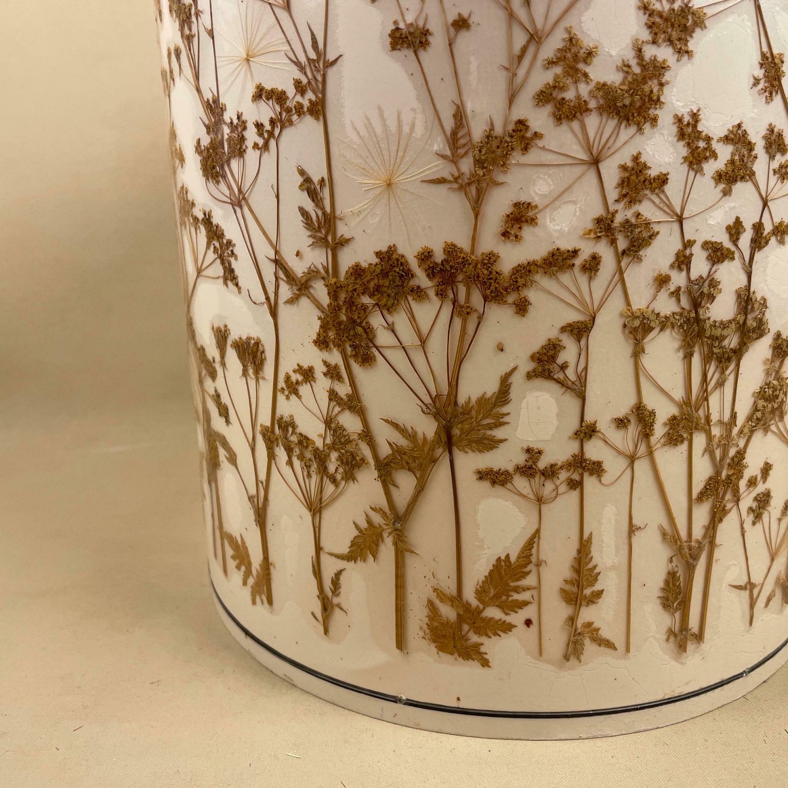 Dried Flower Lamp Shade Lampshade Tapered Drum Warm Beige Warm Colours Handmade Hand Made Unique Floral Retro Vintage Antique Cylinder photo Lighting