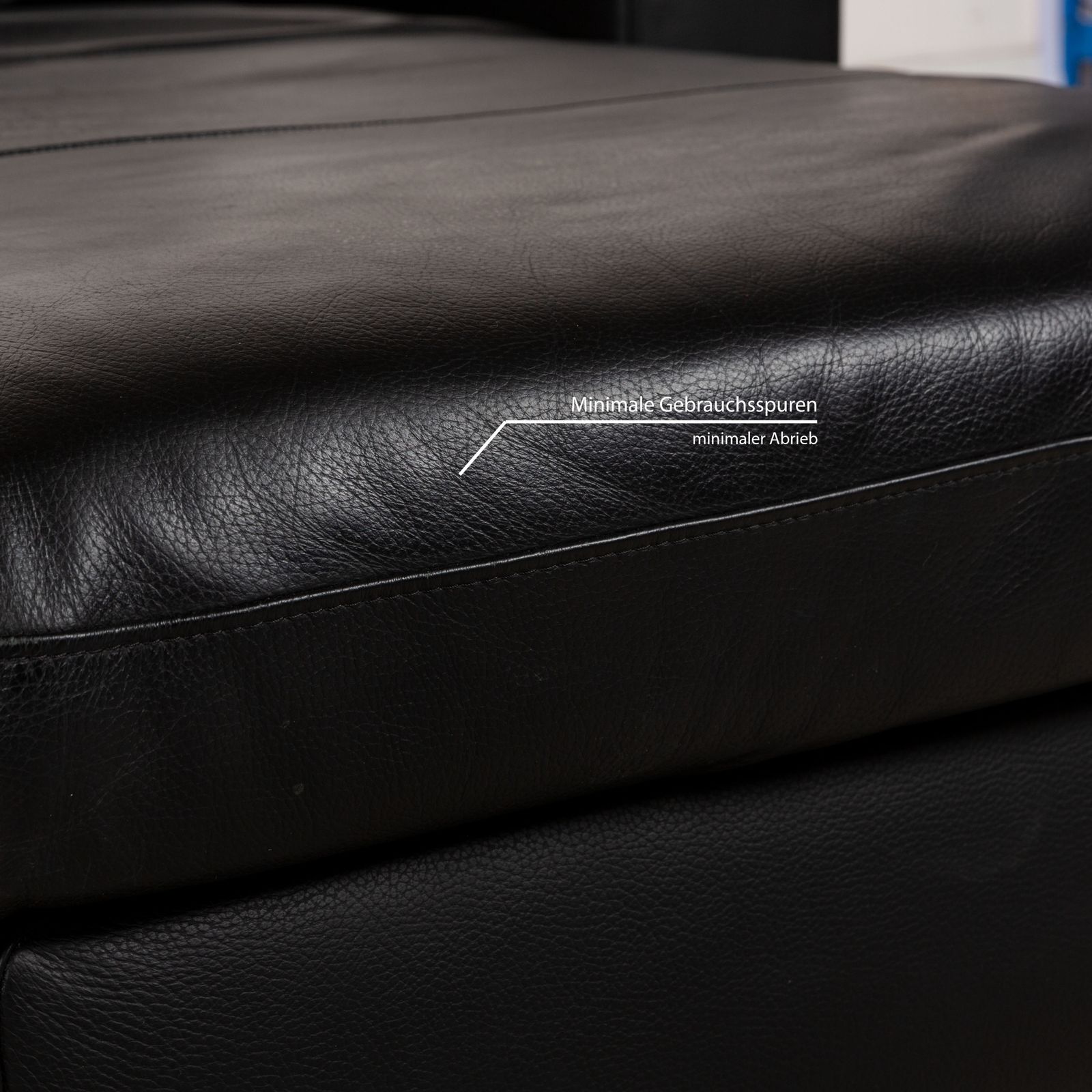 Canapé d'angle Stressless E200 en cuir noir, récamière droite photo for sale