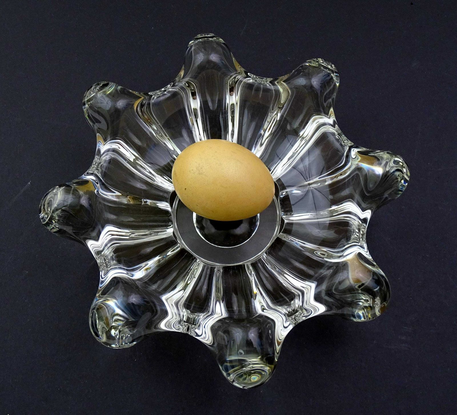 Large Vintage French Mid Century Crystal Glass Bowl, Retro 1960s Clear Art Glass Center Piece From France, Chunky Glassware Ashtray photo 75.0
