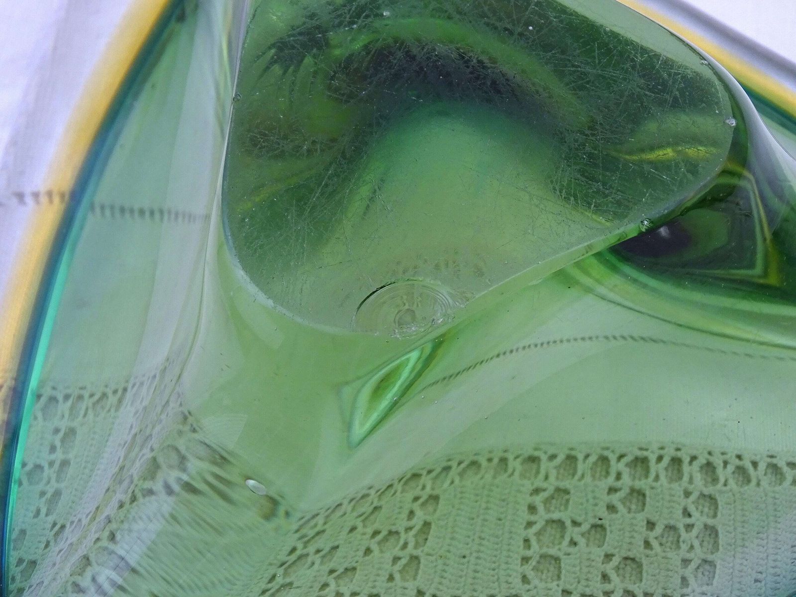 Large Italian Green And Yellow Arte Nuova Murano Sommerso Triangle Glass Bowl, Big Retro Venetian Triangular Glass Cigar Ashtray From Italy photo 291.0