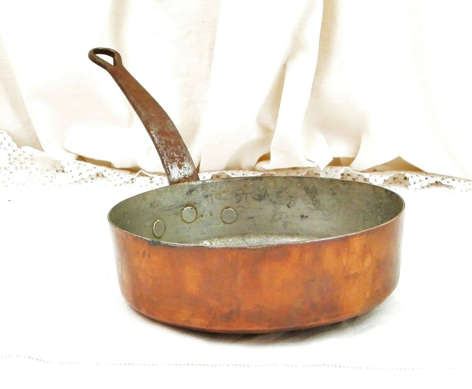 Antique French Saute Pan Copper And Tin Lined Cast Iron Handle, Retro Old Chefs Cooking Fry Pan From France, Shabby Chateau Kitchen Cooking photo Home Decor