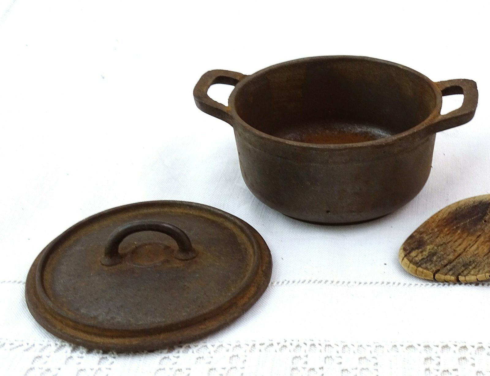 Small Toy Vintage French Cast Iron Cooking Pot With 2 Side Handles, Tiny Retro Le Creuset Casserole Style Pan From France, Kids Cooking Item photo furniture