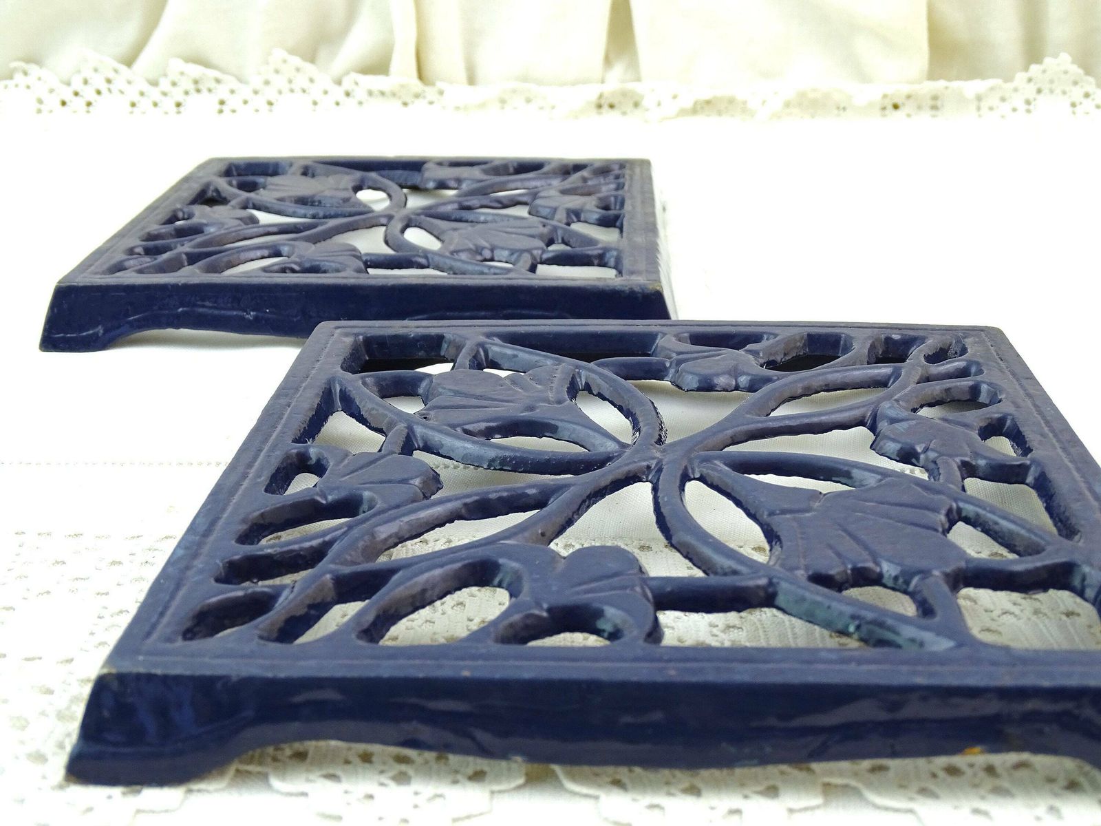 Pair Of Matching Vintage French Dark Blue Enamelware Square Kitchen Trivets, 2 Of The Same Heat Mats Made Of Enameled Cast Iron Metal France photo for sale