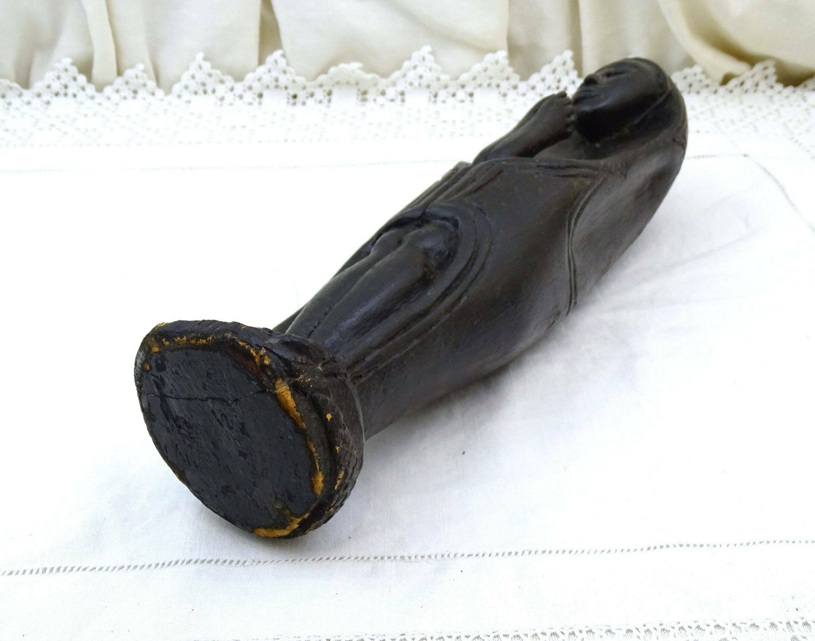 Antique African Hand Carved Ebonized Wooden Virgin Mary Statue, Vintage Christian Figurine Of Our Lady Made Of Black Wood From Africa photo vintage