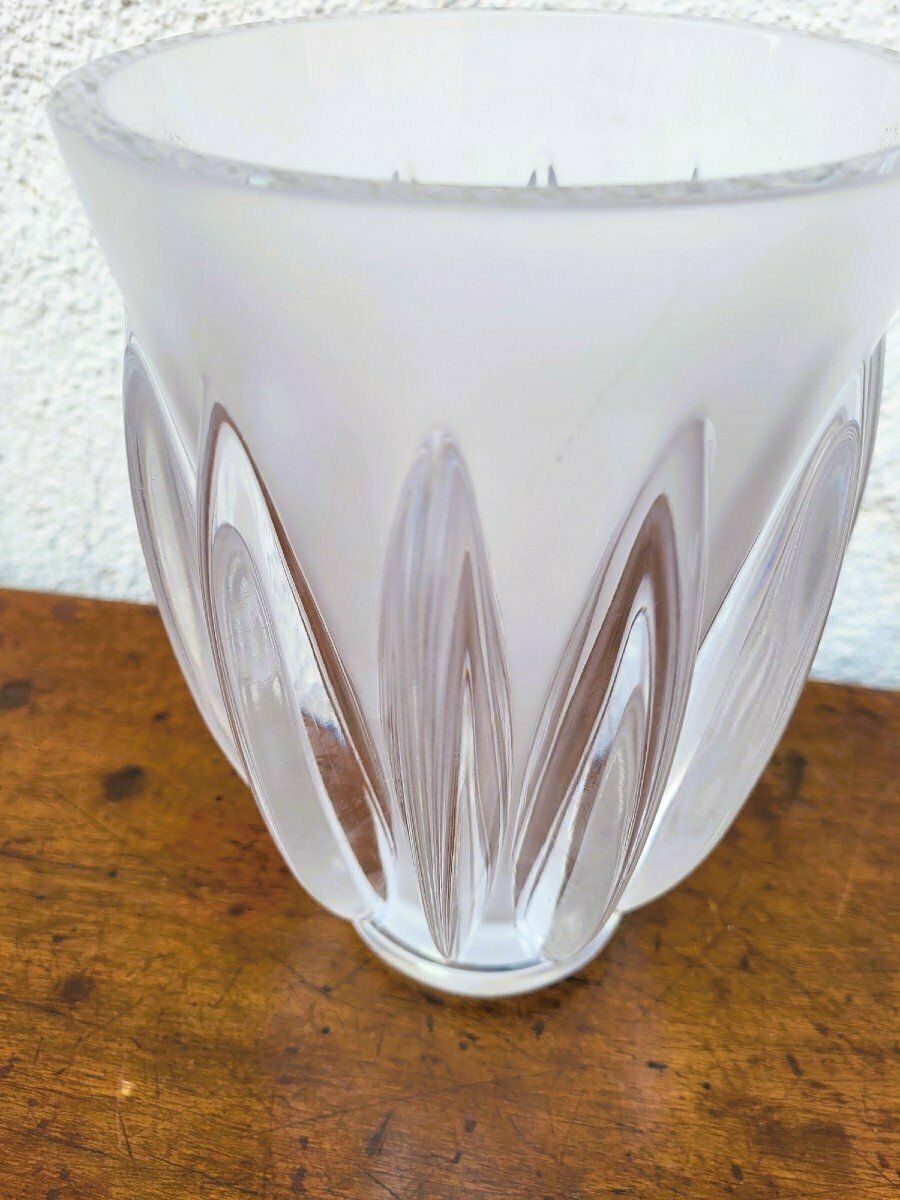 Lalique France, Courchevel Vase, 20th Century photo vintage