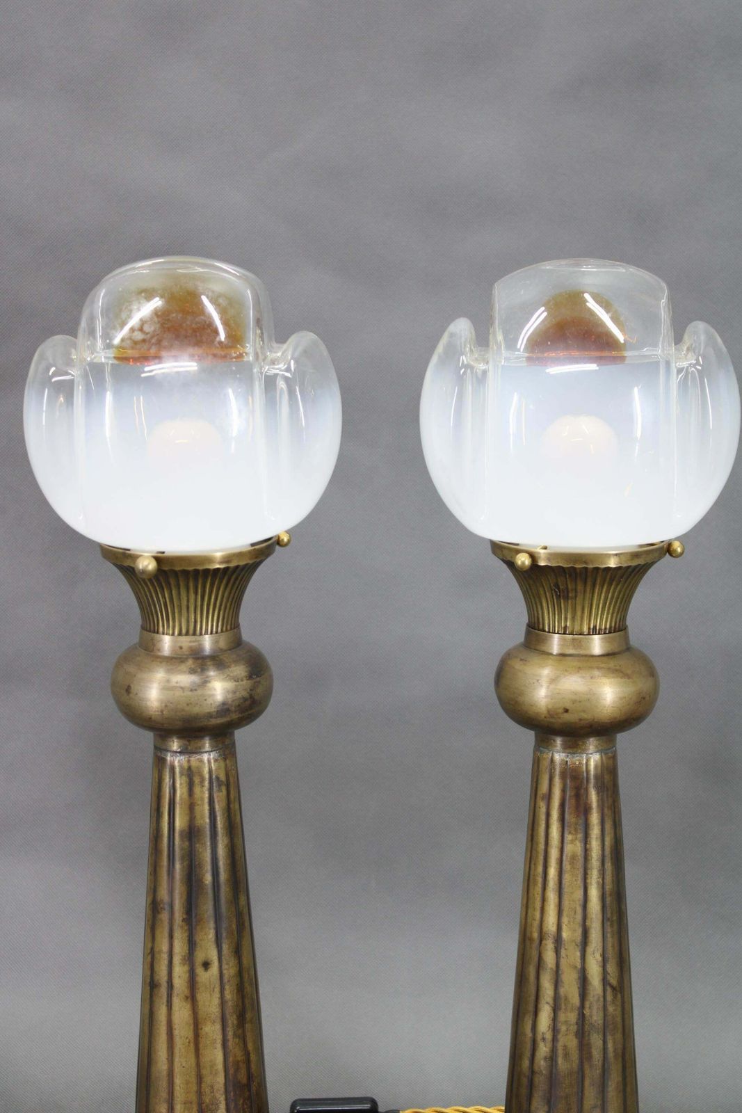 1940s Pair Of Italian Restored Brass Table Lamps With Glass Shades photo for sale