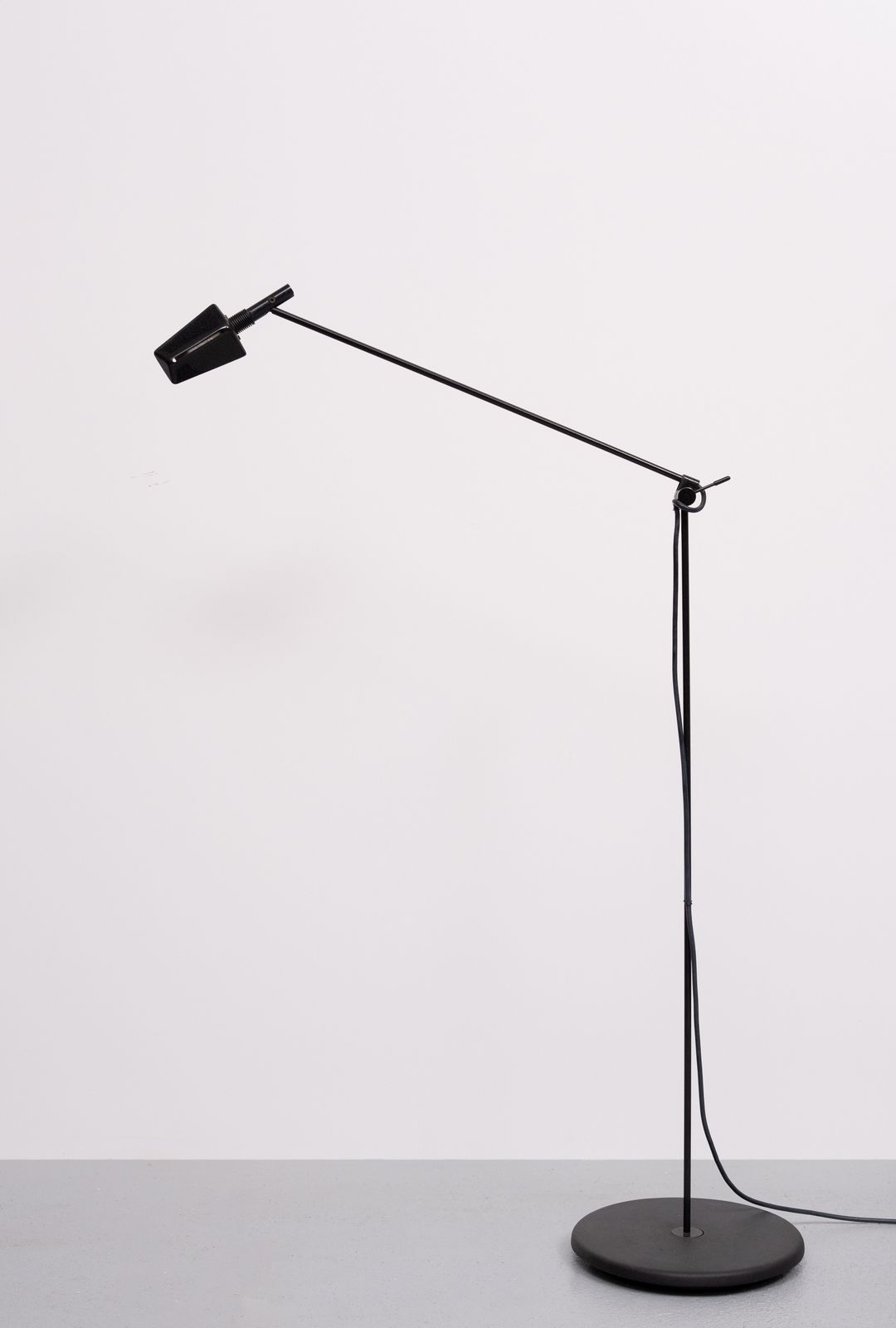 Vintage Tema Floor Lamp By Gabriel Teixidó For Carpyen Barcelona, 1986 photo vinterior