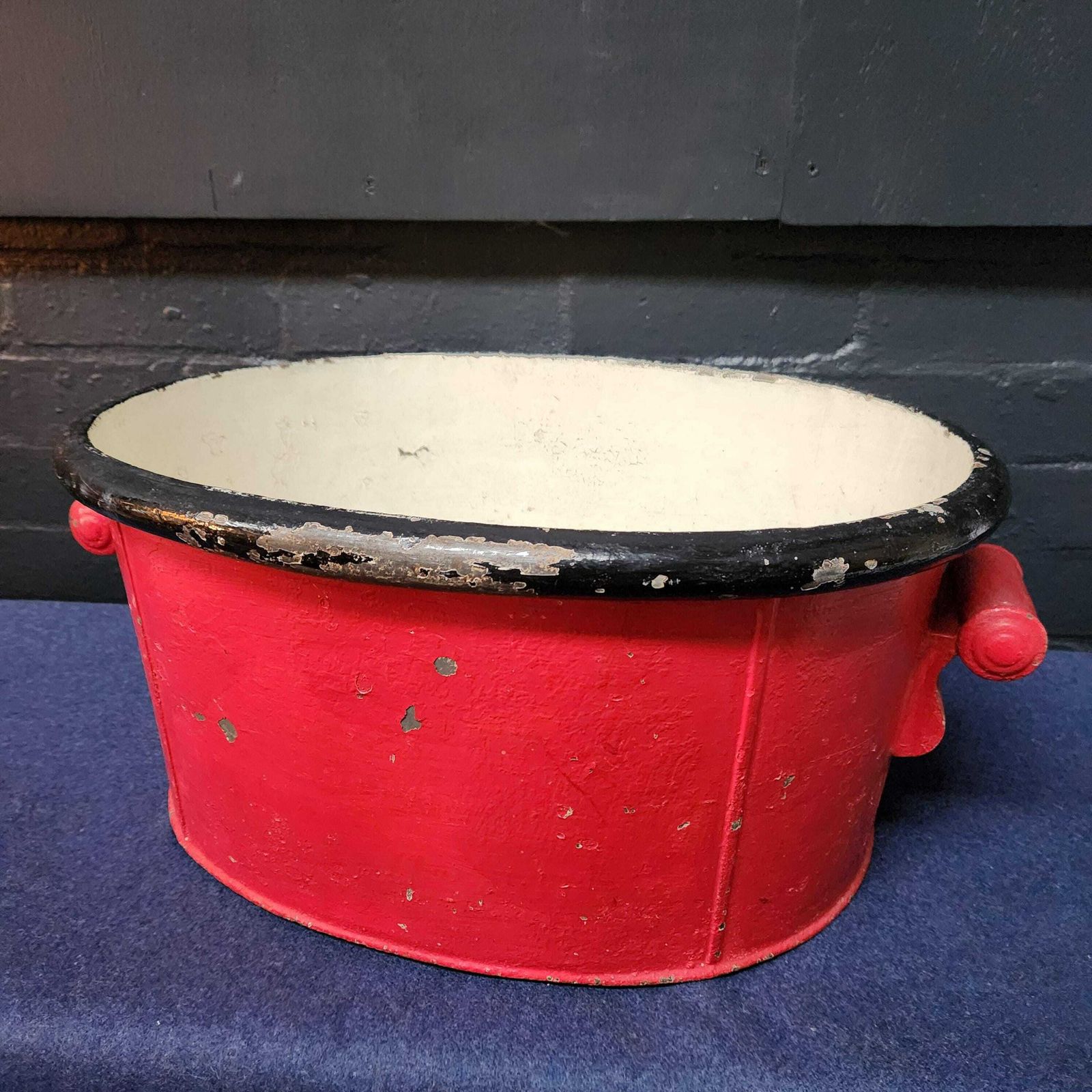 Late 18th Century Georgian Painted Tin Foot Bath