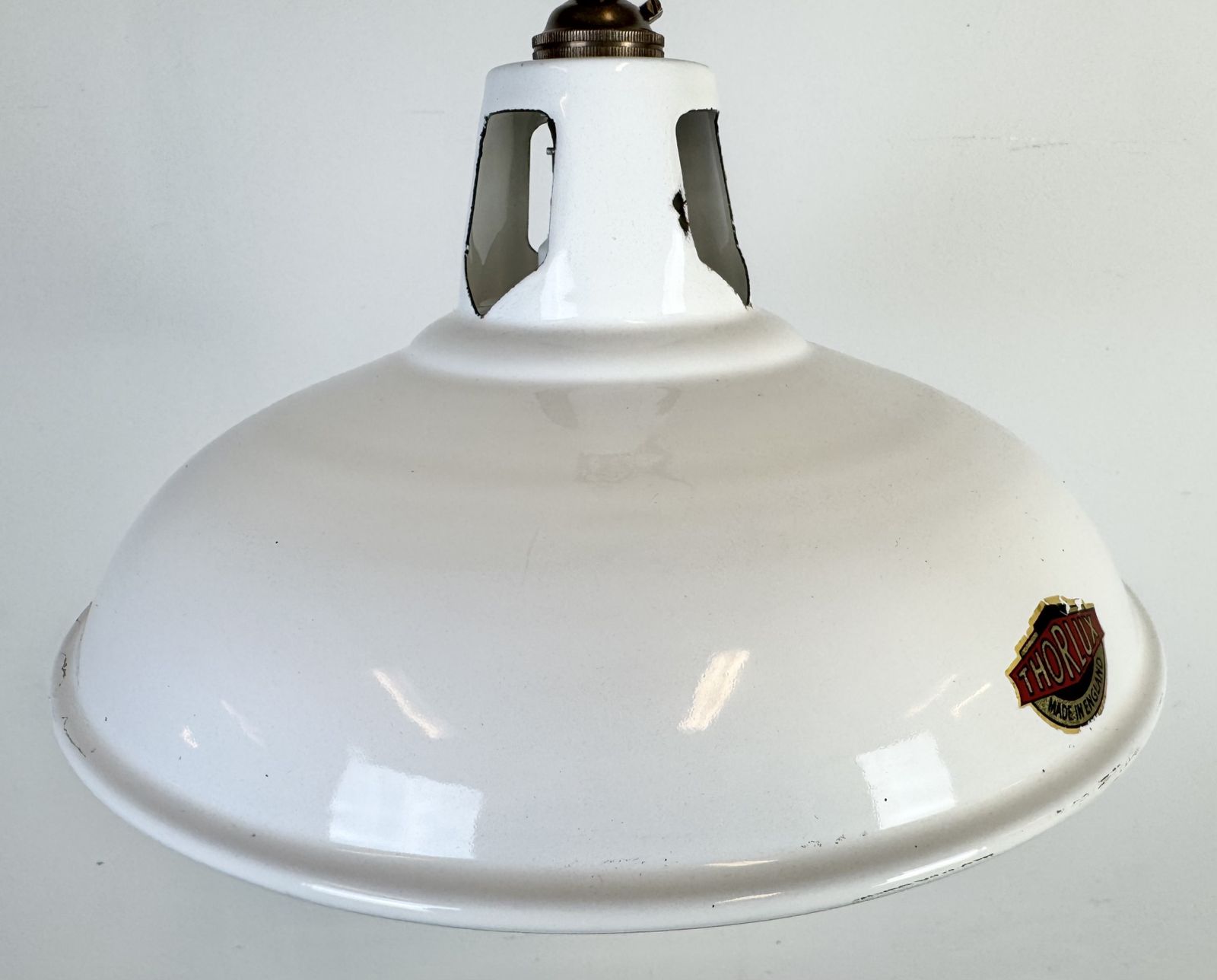 Industrial White Enamel Factory Pendant Lamp From Thorlux, 1960s photo furniture