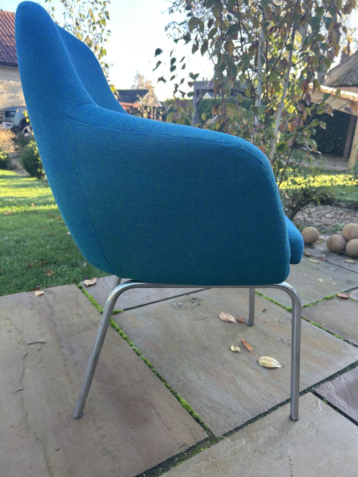 Saarinen Conference Chairs, Blue Upholstery, Polished Legs photo furniture