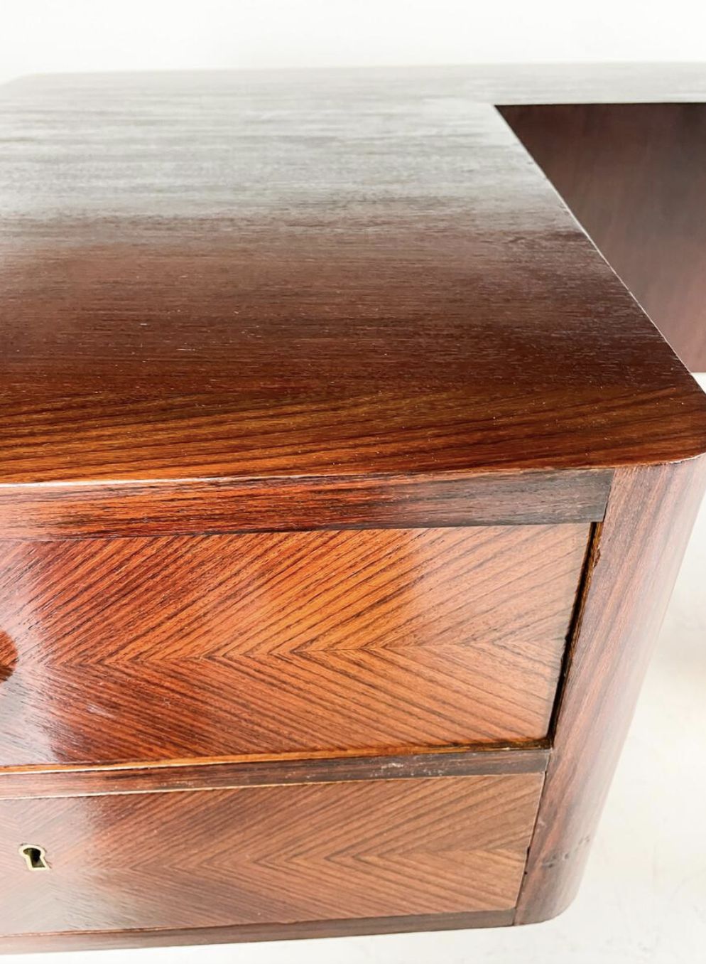 Mid Century Large Executive Desk By Vittorio Dassi, 1950s photo Furniture