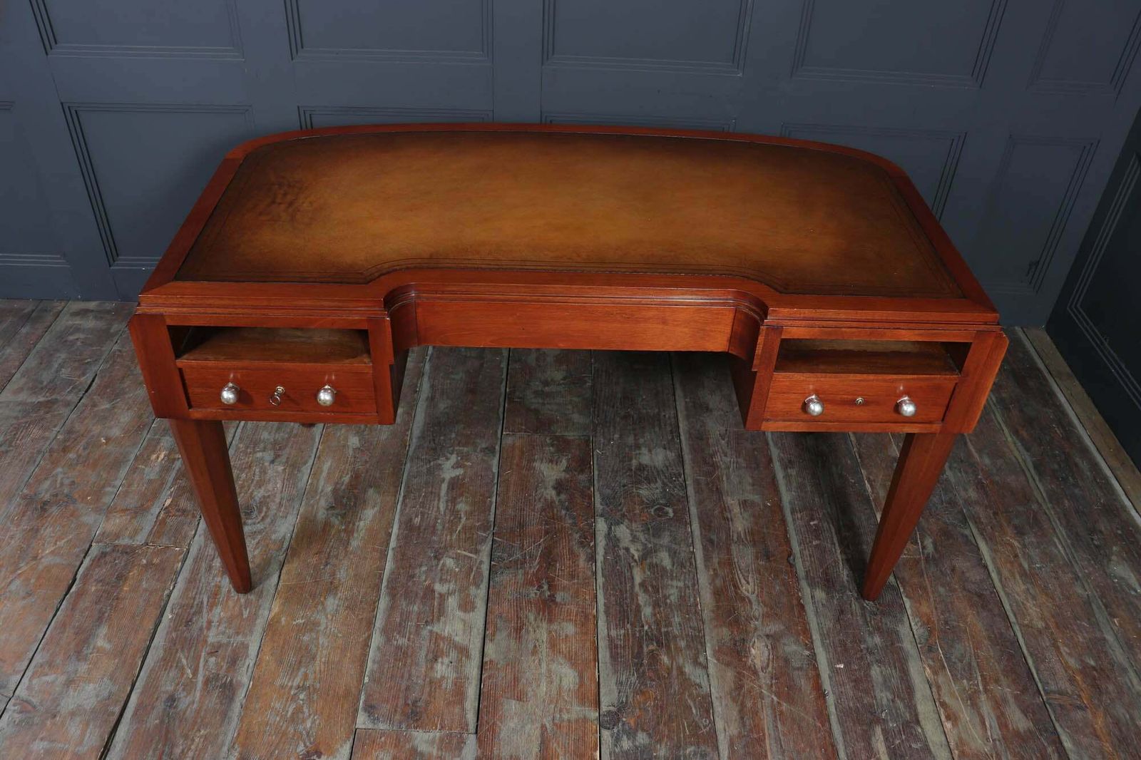 French Art Deco Desk In Mahogany And Satinwood photo vinterior