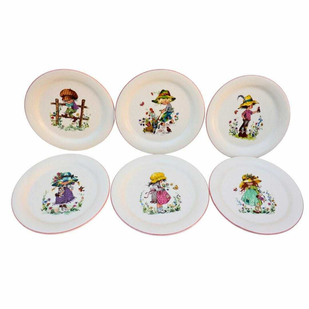 6 Mid Century Holly Hobbie Characters Decorative Plates Made In France By Faince De S'amand. photo 50.0