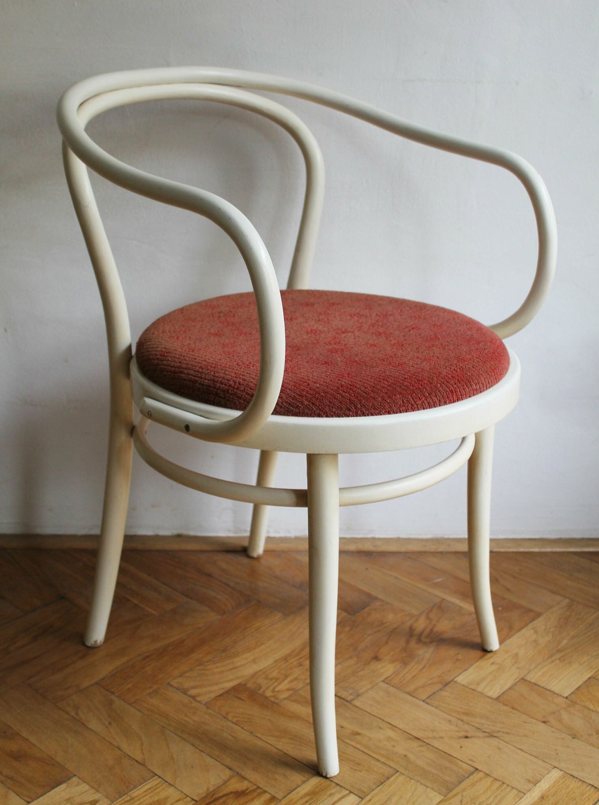 880.0 Set Of Four 1980's Chairs By Ton photo