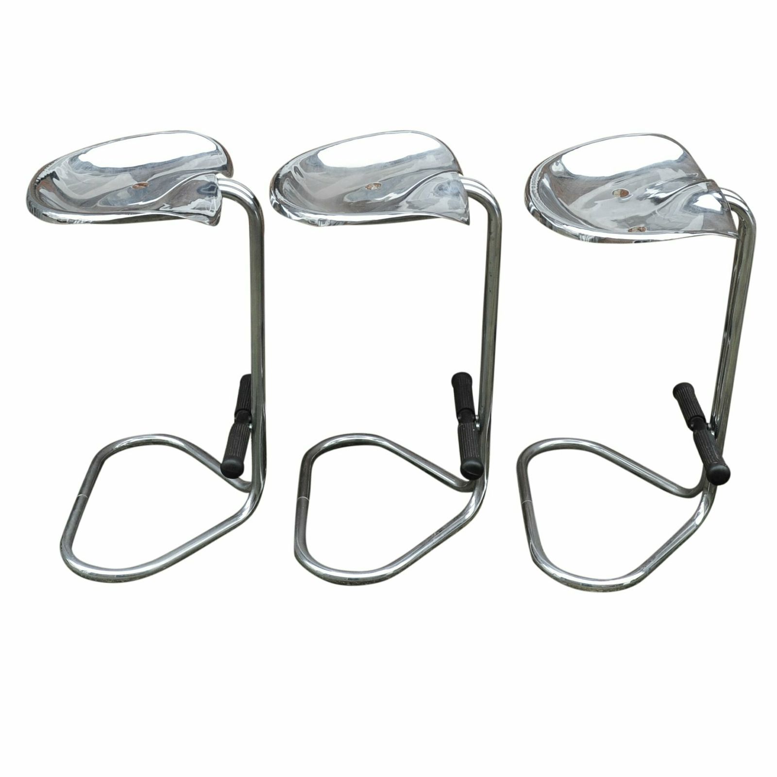 Vintage Chrome Tractor Stool By Rodney Kinsman For Omk Design, 1960s, Set Of 3
