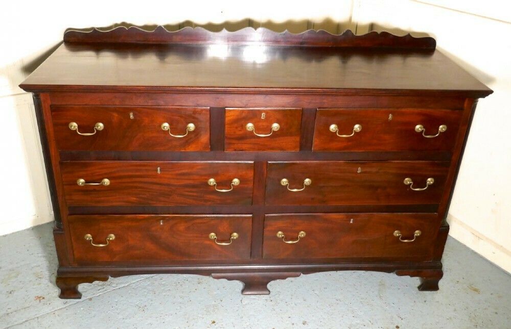 Large George III Lancashire Chest Of Drawers, Dresser photo 1740.0