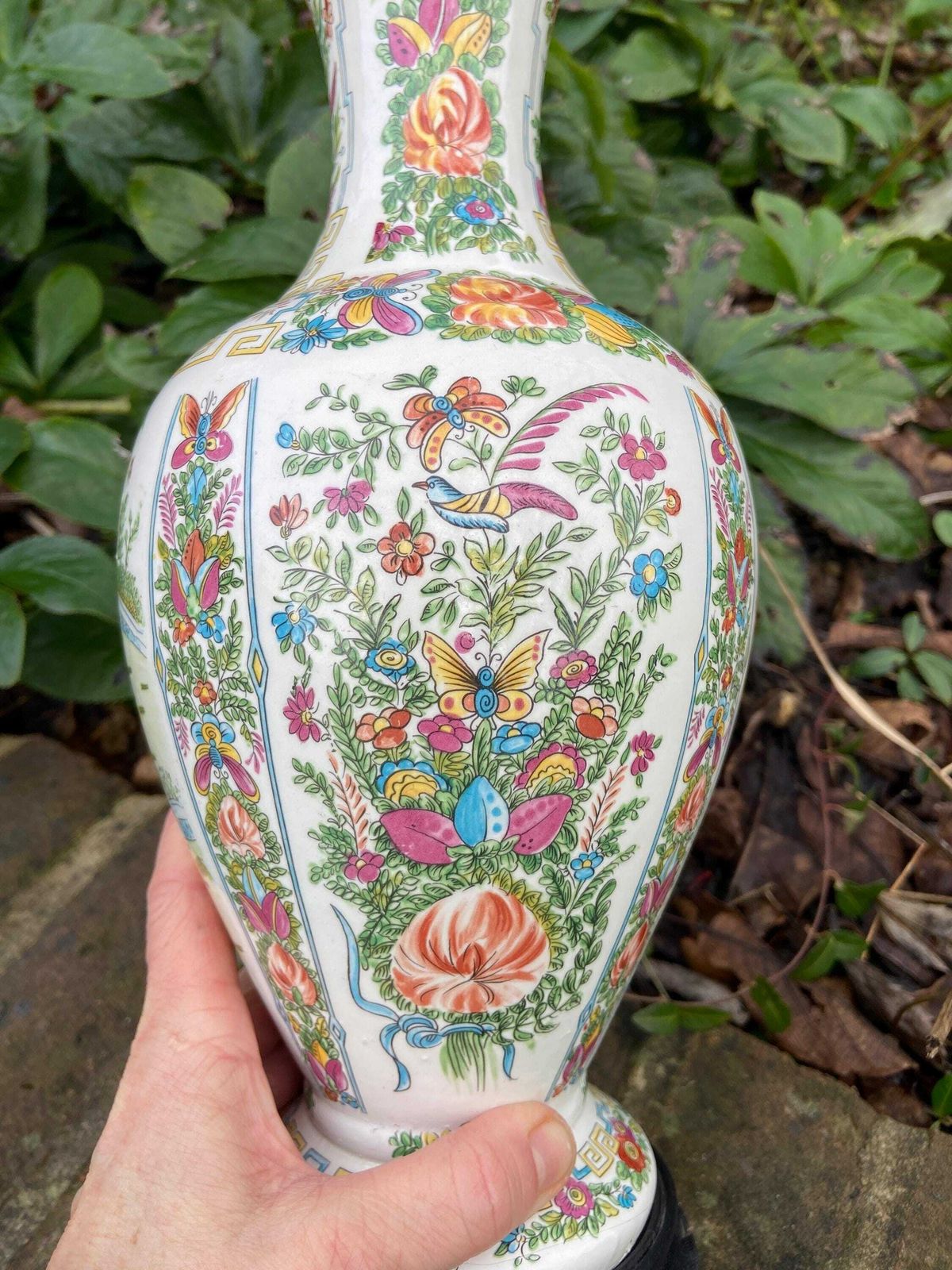 photo furniture Large Authentic Vintage Oriental Vase Style Table Lamp Patterned   Working Condition 43cm Tall