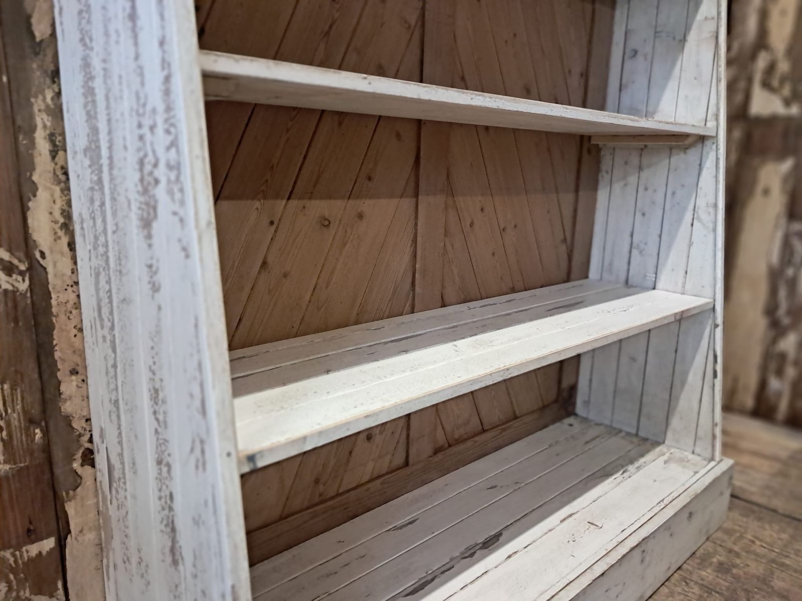595.0 Rustic Shelving Unit photo
