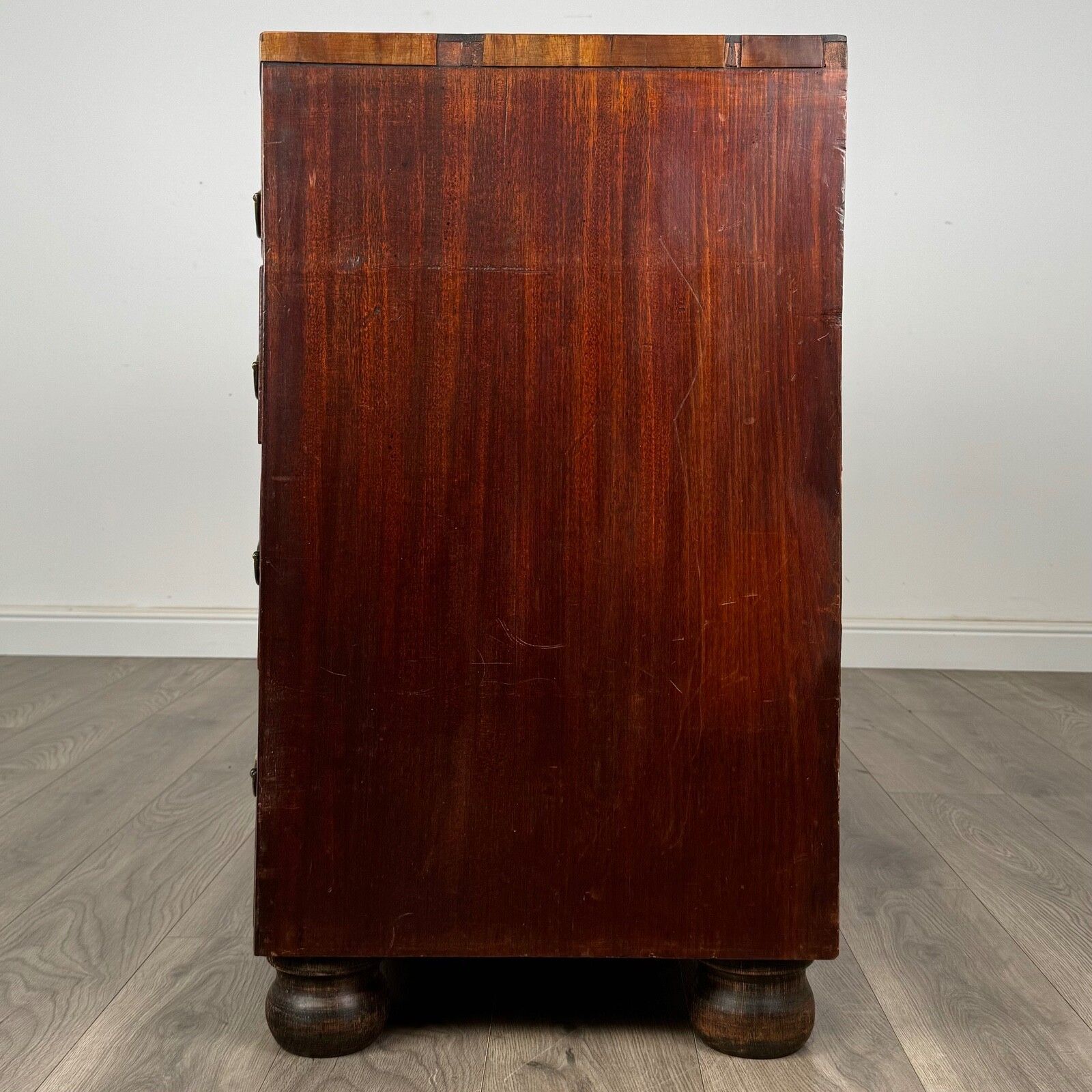 Antique 18th Century Bow Front Chest Of Drawers In Mahogany photo for sale