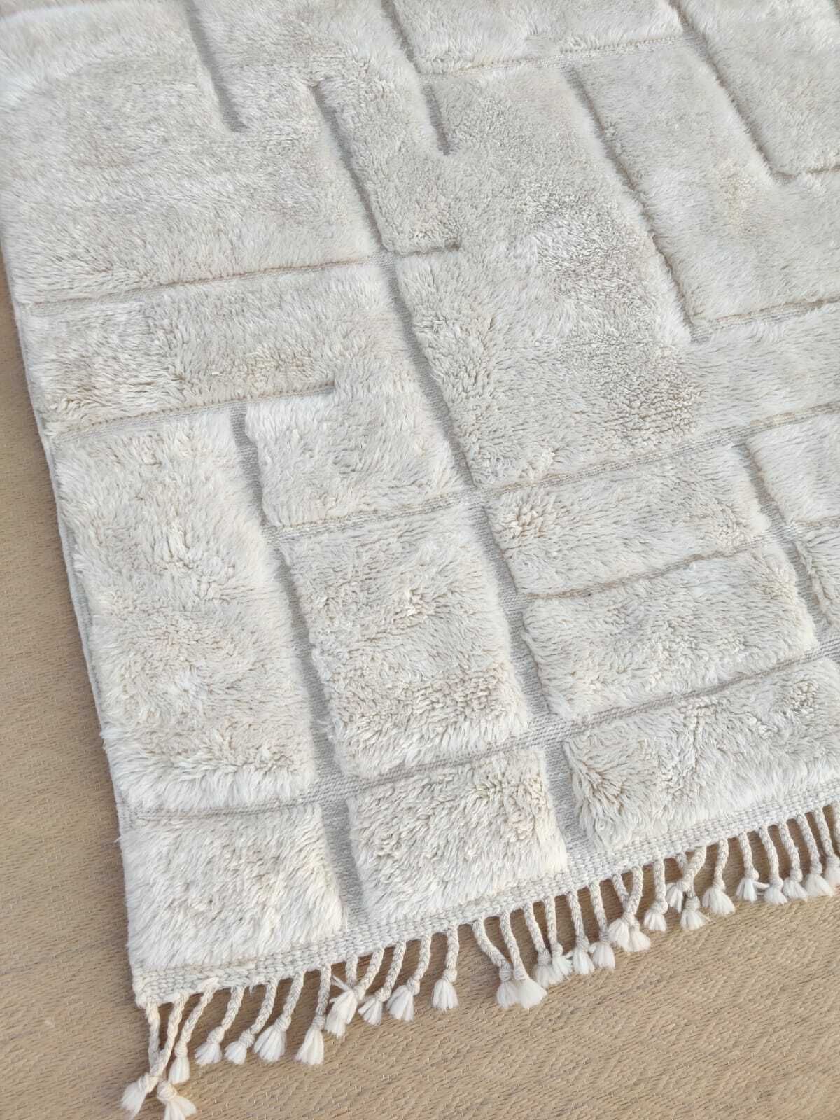 photo furniture Elegant Moroccan Mrirt Rug With Unique Abstract Design – Handwoven Premium Wool 260x180 Cm