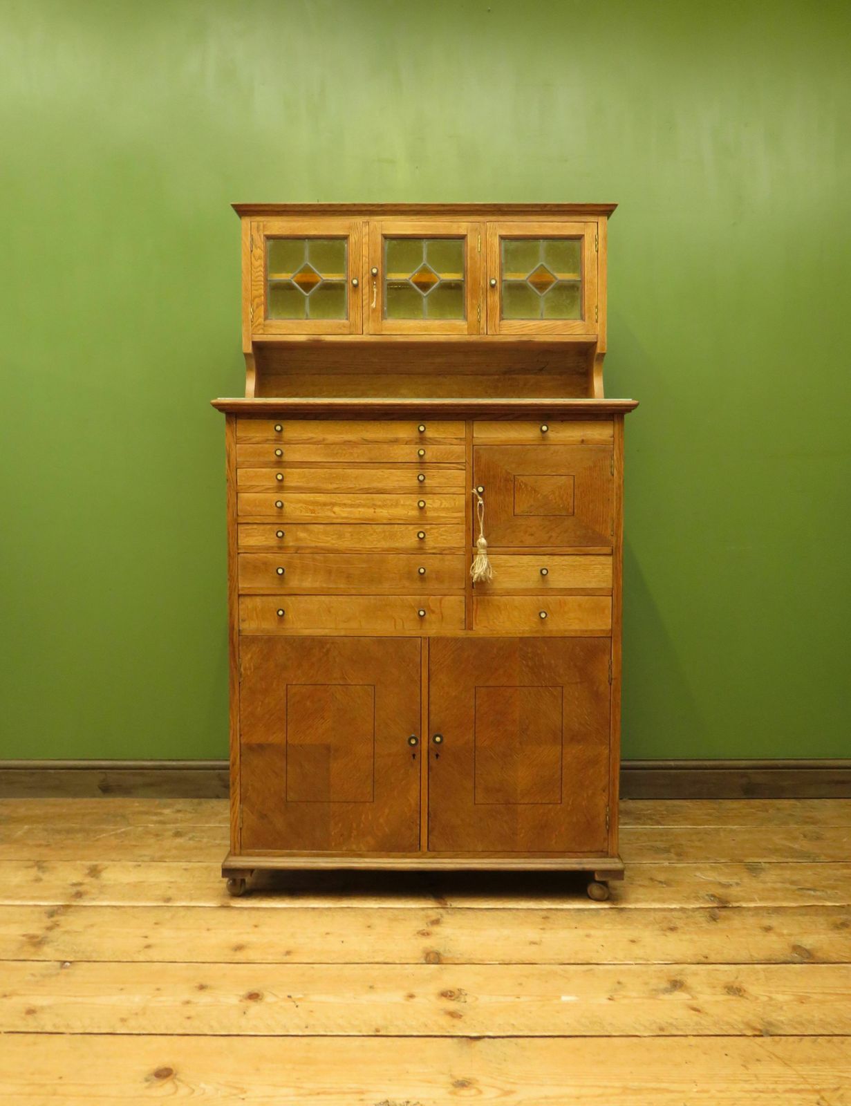 Antique Collectors Dentists Chest, With Stained Glass, Fully Restored photo vinterior