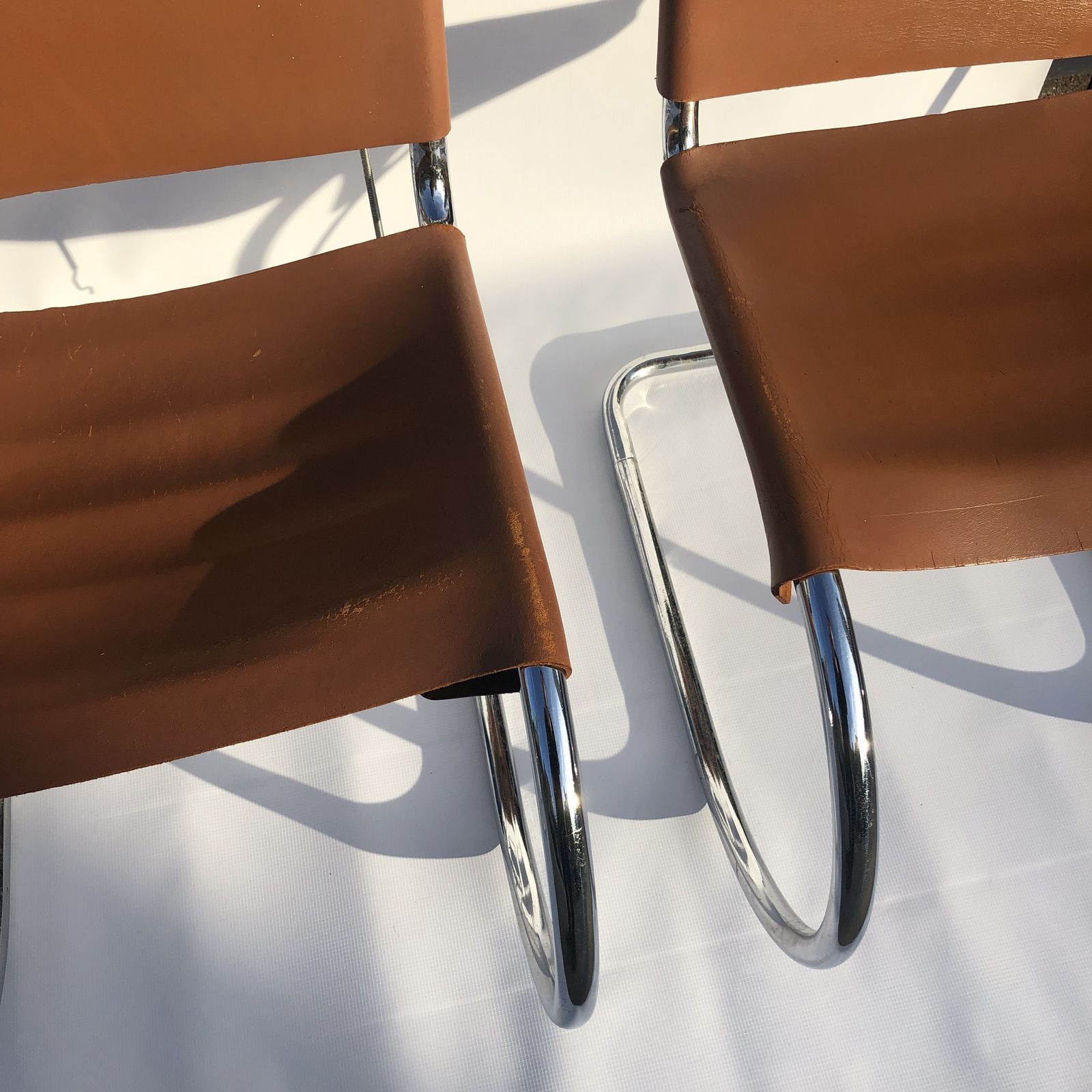 Pair Of Ludwig Mies Van Der Rohe Mr10 Dining Chairs 1960s Midcentury Leather Chrome Cantilever 2 photo 1380.0