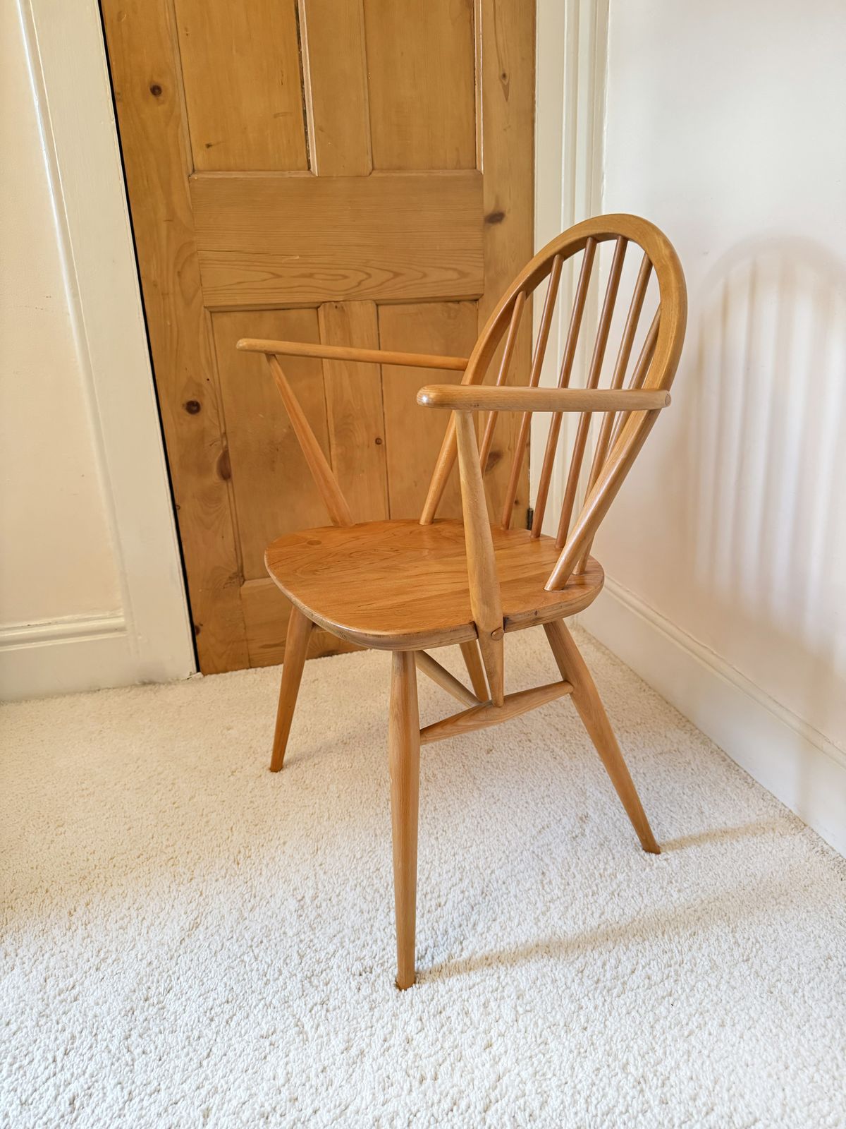 Original Vintage Ercol Windsor 370a Carver Chair photo Furniture