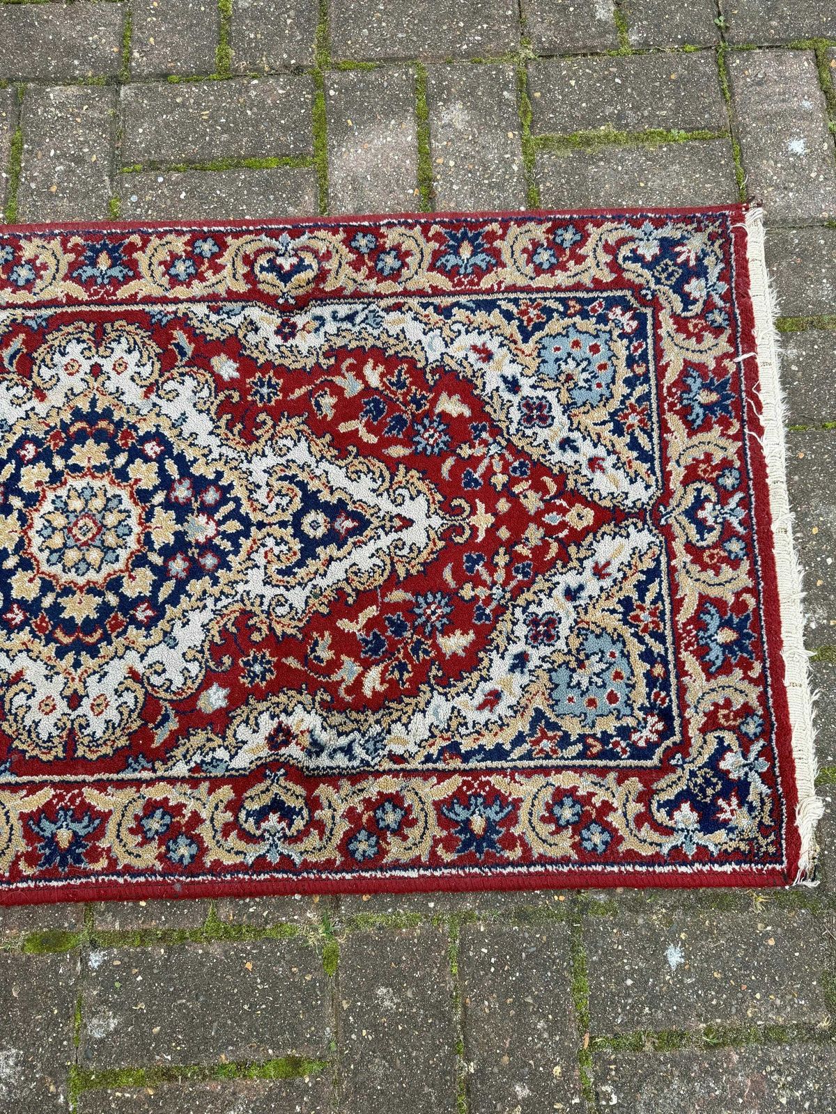photo furniture Vintage Wilton Rug For Debenhams   123cm X 60cm