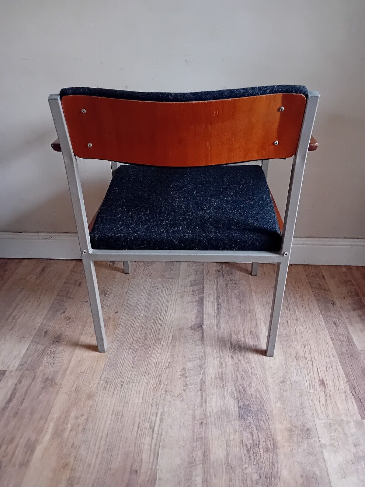 photo vinterior 1980s Industrial Metal & Teak Upholstered Home Office/Bedroom / General Armchair