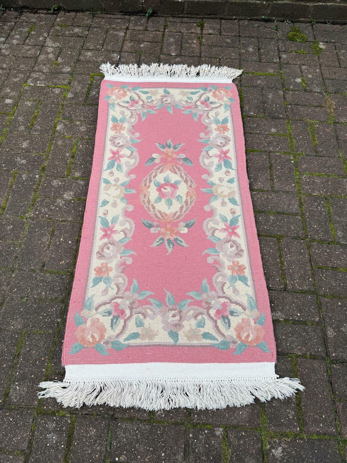 Pink Chinese Woollen Rug In Vgc (145cm X 60cm)