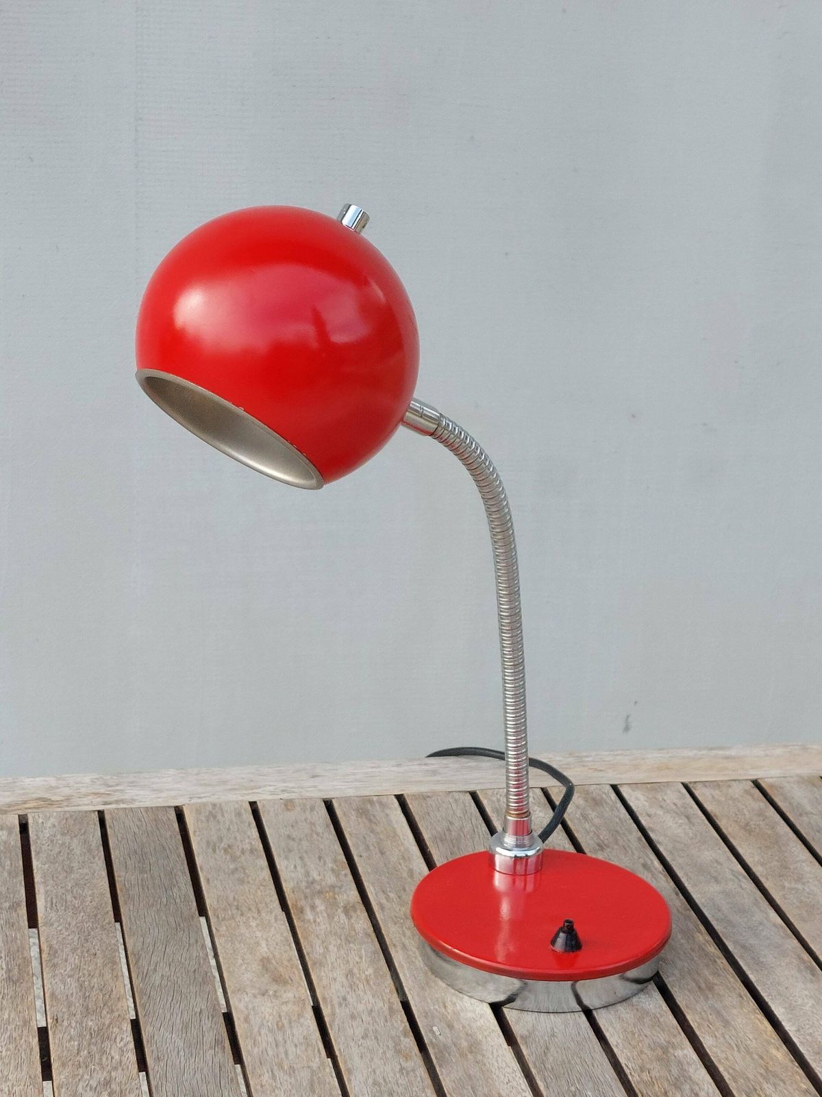 photo furniture Space Age Table Lamp / Retro Eyeball Table Lamp/Pop Art Table Lamp / Red Eyeball Desk Lamp /Atomic Table Lamp /Mcm Eyeball Lamp /70's