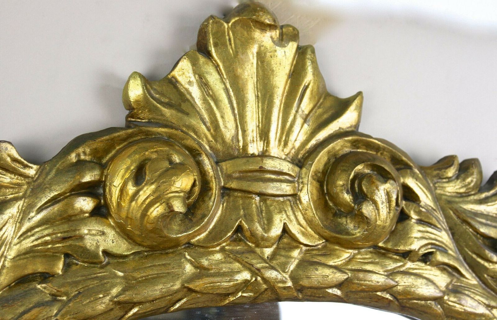 photo furniture 19th Century Oval Gilt Florentine Mirror, Original , At Ca. 1810