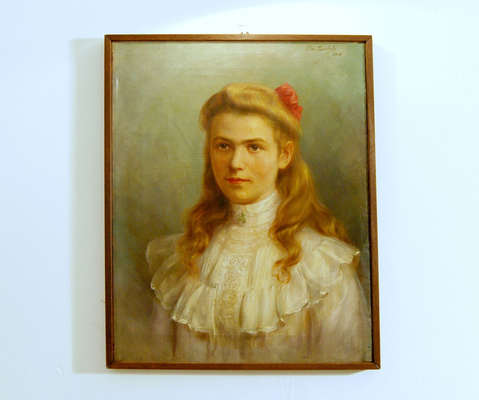Else Luedecke / Oil On Canvas / Portrait Of Young Girl 20th Century