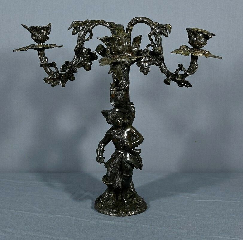 Candelabra In Patinated Bronze – Late 19th Century