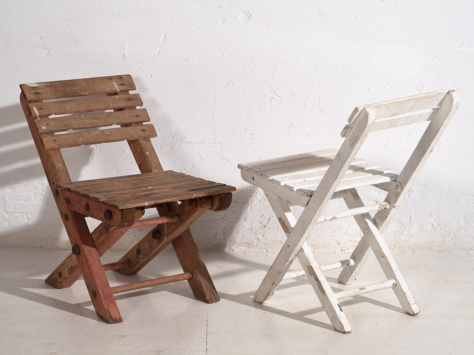 Furniture Antique Children’s Folding Chairs (C.1920). Set Of 4 Pieces #3 photo