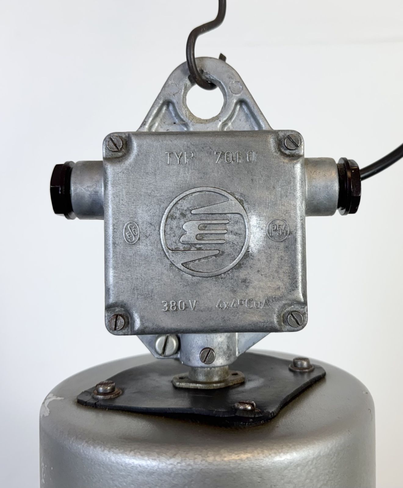 Industrial Grey Hammer Paint Pendant Lamp From Elektrosvit, 1960s, 4x photo vintage