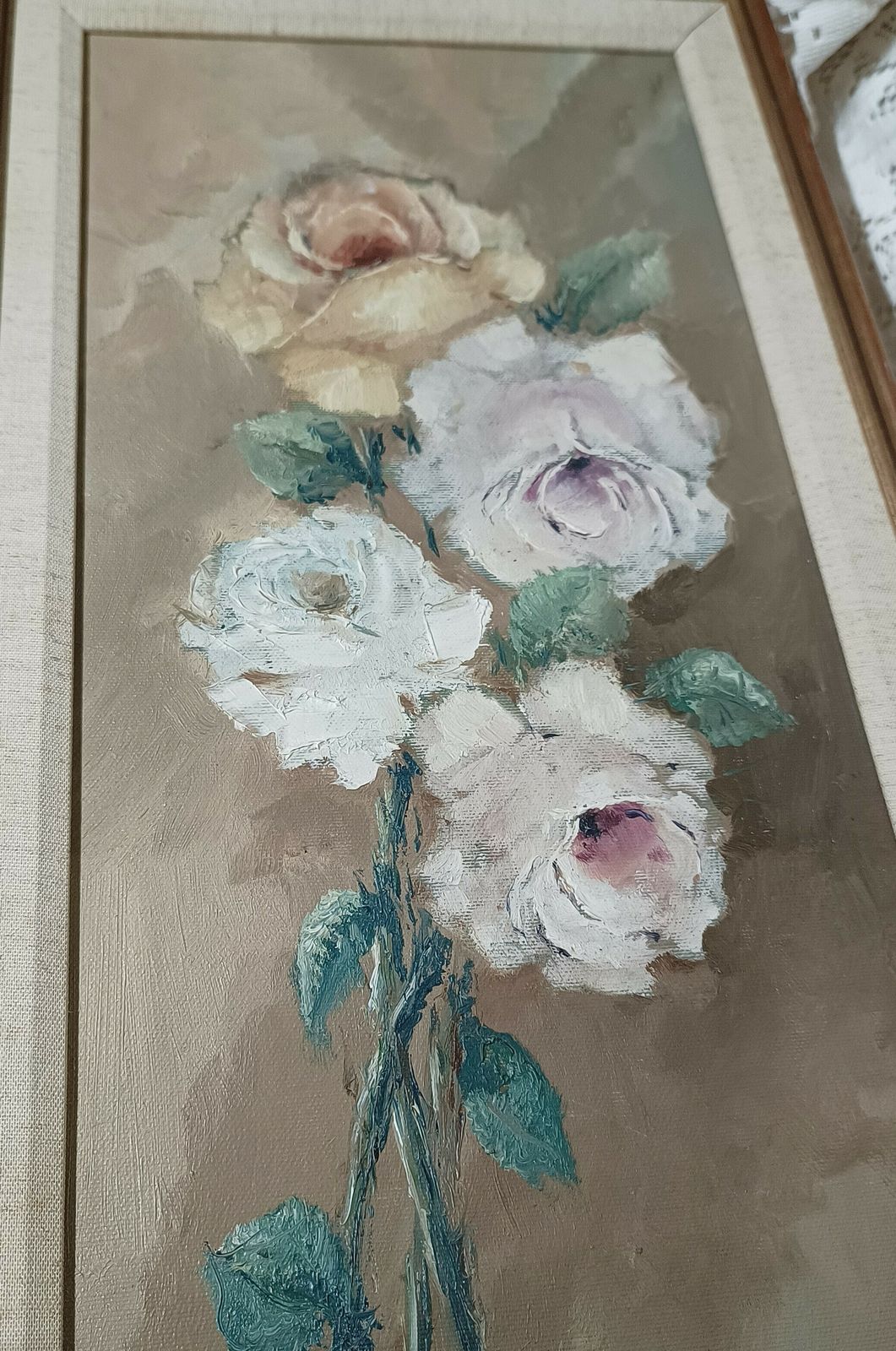 Italian Floral Oil Painting Italian Roses Signed Elio Vitali . photo for sale