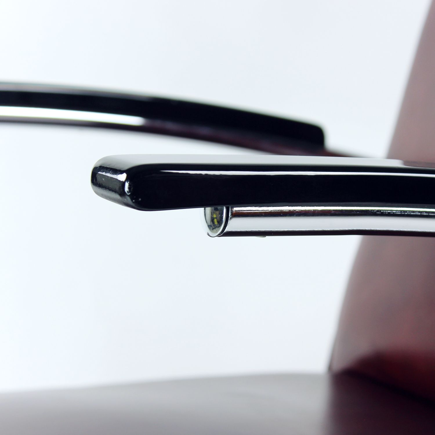 photo furniture Bauhaus Armchair In Chrome & Leather, Czechoslovakia 1930s