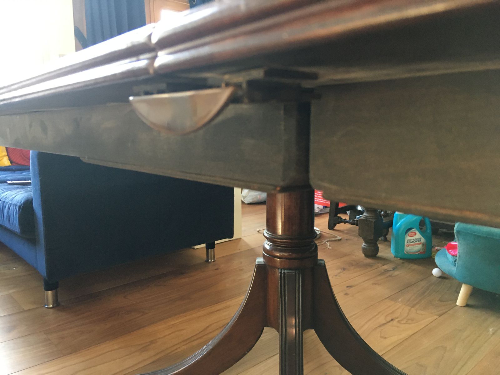 Georgian Style Dining Table photo furniture