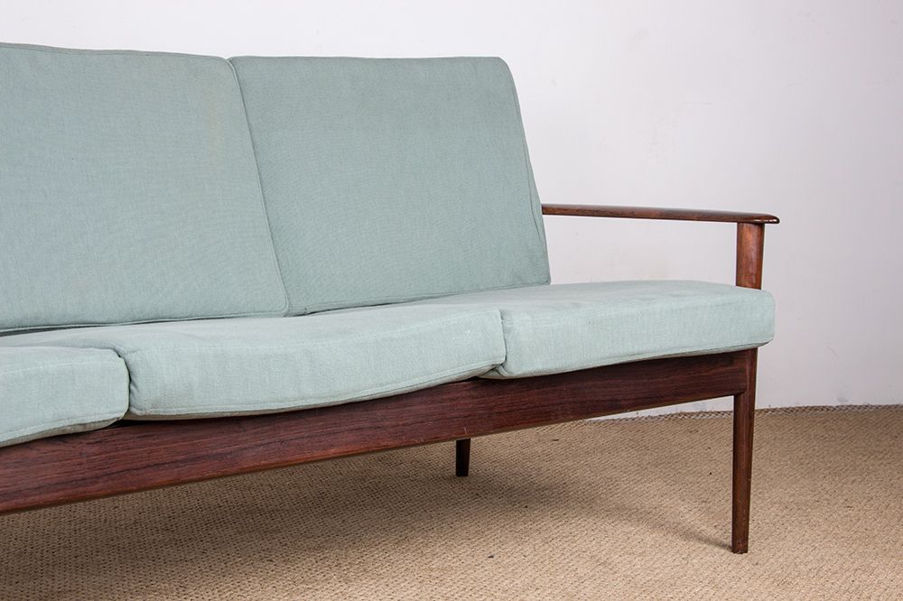 Mobilier Canapé danois 3 places en palissandre et tissu neuf, par Grete Jalk pour Poul Jepessen, 1960. photo