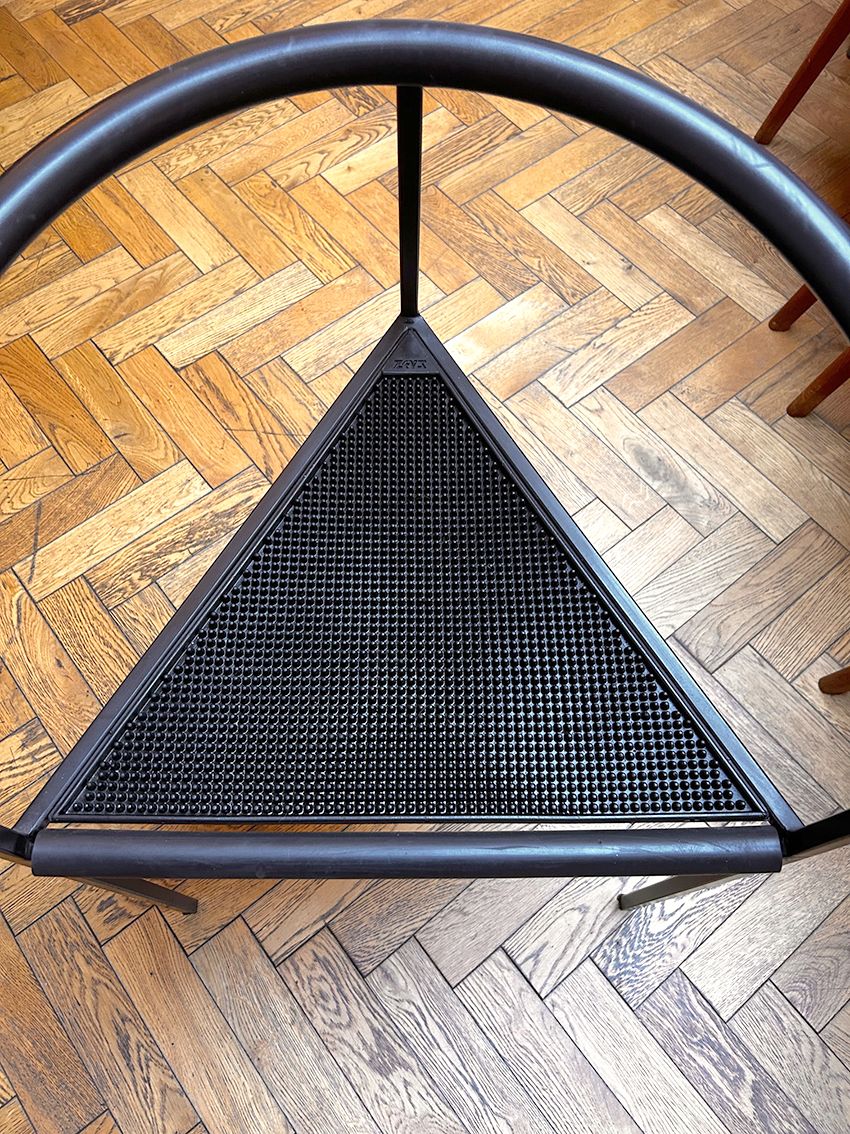photo for sale Millepunte Chair By Zeus Noto. 1986.