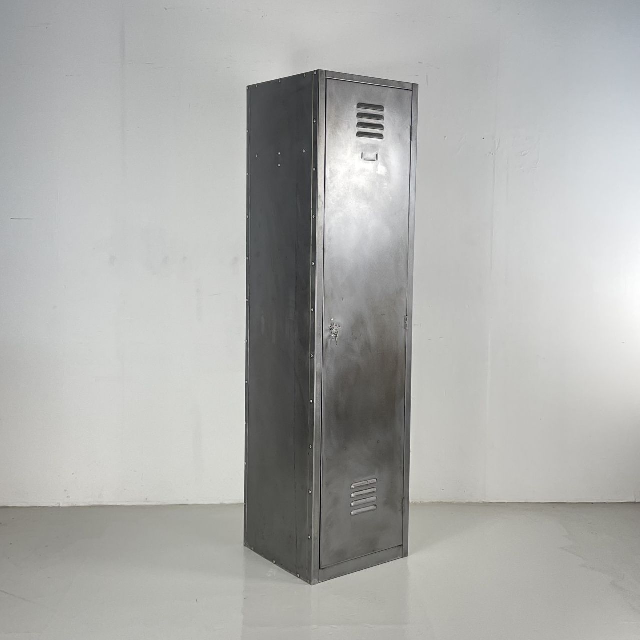 Steel Single Column Locker
